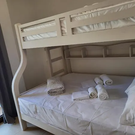 Onar Seaside Apartament *